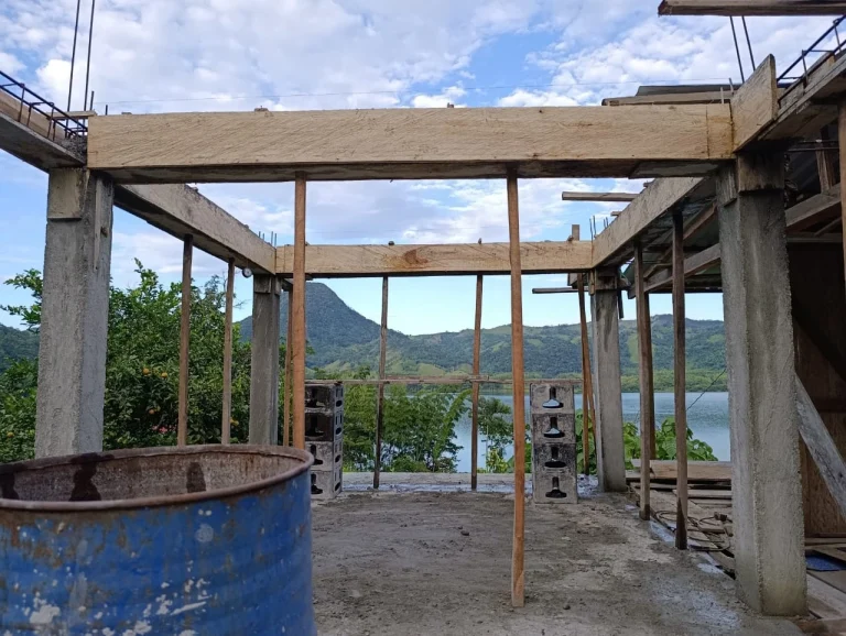 laguna samaná Caldas Adopteunárbol